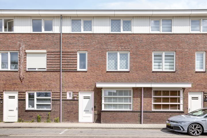 Aad Meijerstraat 6 in Helmond