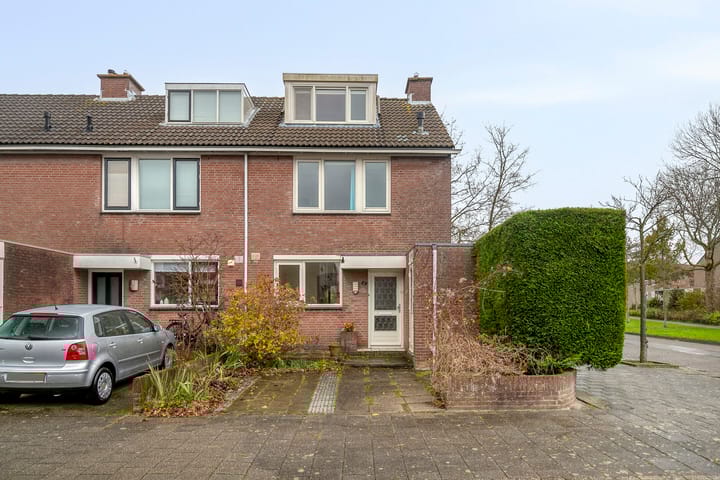 Aafje Heynislaan 2 in Oegstgeest photo