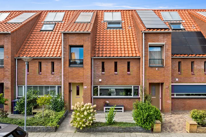 Aalbessenlaan 25 in Wateringen