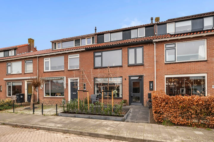 Aalbrecht van Beijerenstraat 60 in Hellevoetsluis