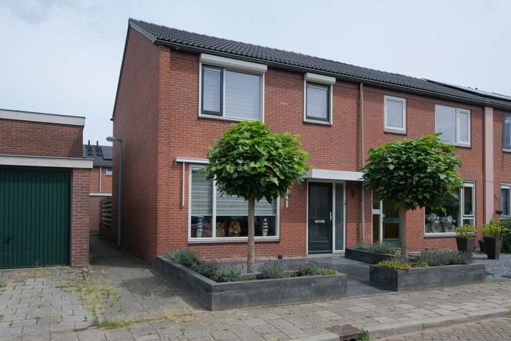 Aalenhuislaan 19 in Almelo
