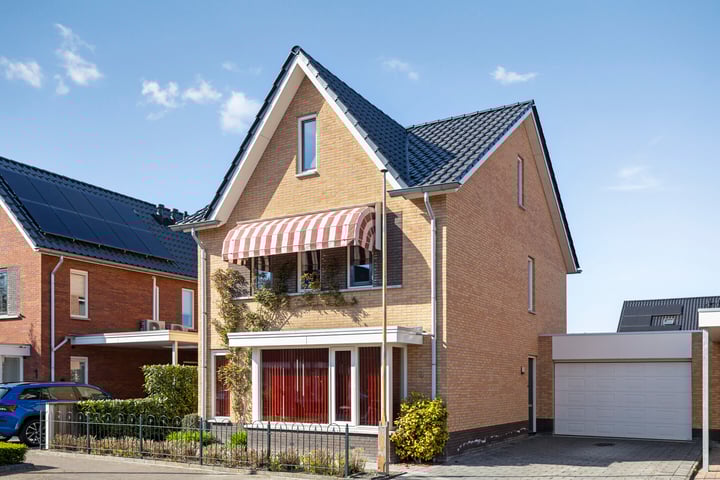 Aalscheer 3 in Borne
