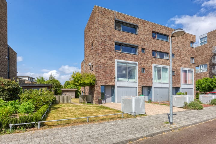 Aalscholveroever 10 in 's-Gravenhage foto