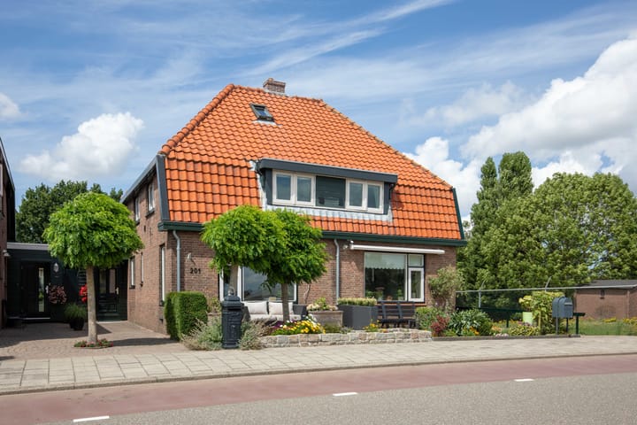 Aalsmeerderdijk 201 in Aalsmeerderbrug