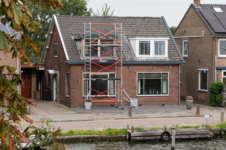 Aalsmeerderdijk 664 in Rijsenhout