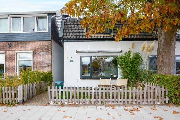 Aalsmeerderdijk 668 in Rijsenhout