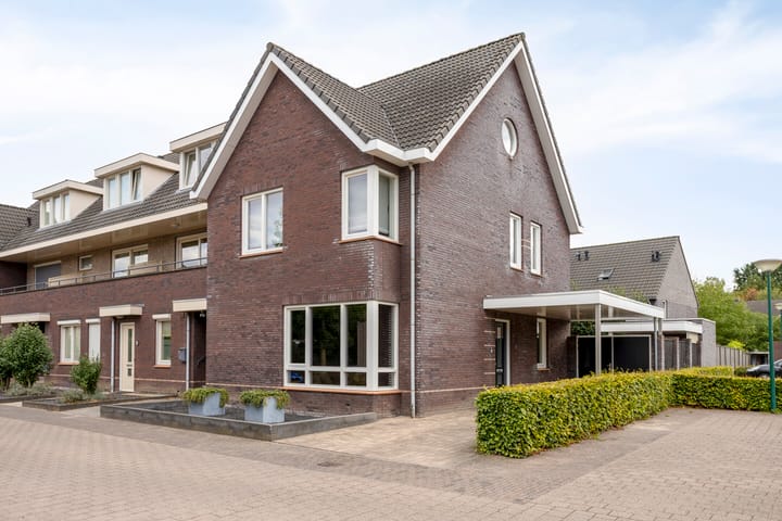 Aan de Heerstraat 35 in Westerhoven