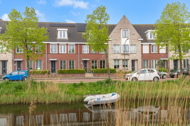 Aan de Kromme Sloot 125 in Uitgeest