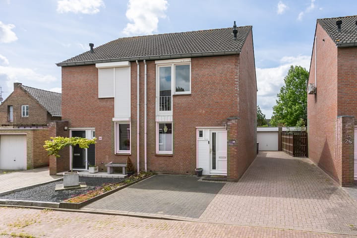 Aan het Broek 28 in Schinveld