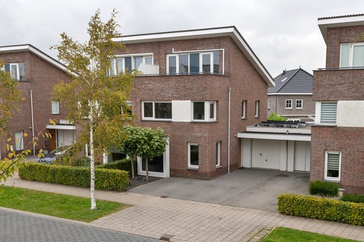 Aardbeivlinder 46 in Tiel