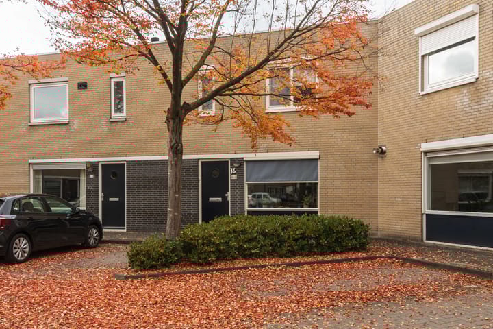 Aarnout Drostdreef 16 in Goirle