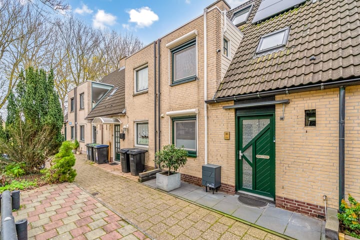 Aarstraat 10 in Almere
