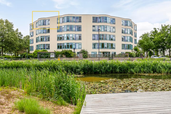 Aartsbisschop Romerostraat 632 in Utrecht