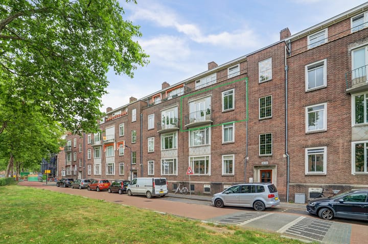 Photo of property Aartshertogenlaan 210, 's-Hertogenbosch