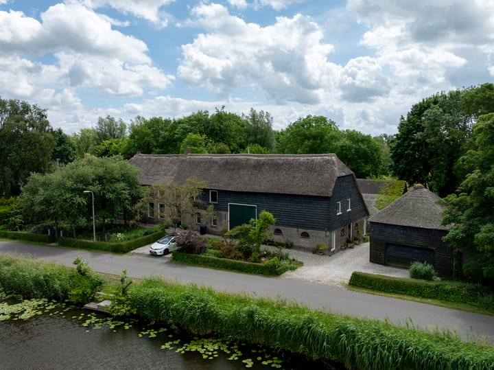 Abbekesdoel 37 in Bleskensgraaf ca