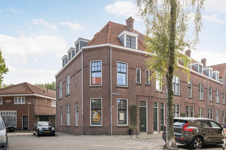 Abbenbroeksestraat 1 in Schiedam