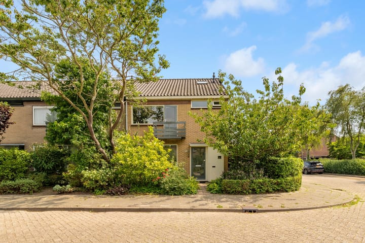 Photo of property Abbenven 60, Heemskerk