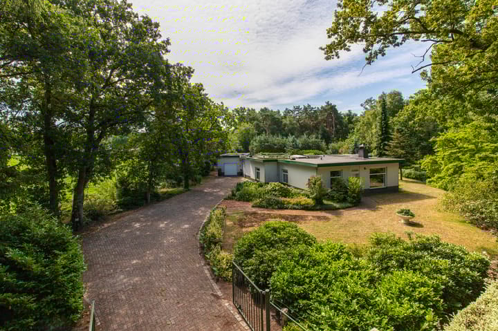 Abdijlaan 31 in Hoogerheide
