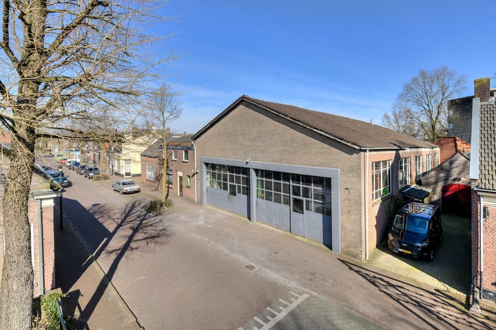 Abdis van Thornstraat 16 in Gilze