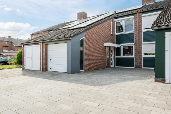 Abeelstraat 33 in Echt