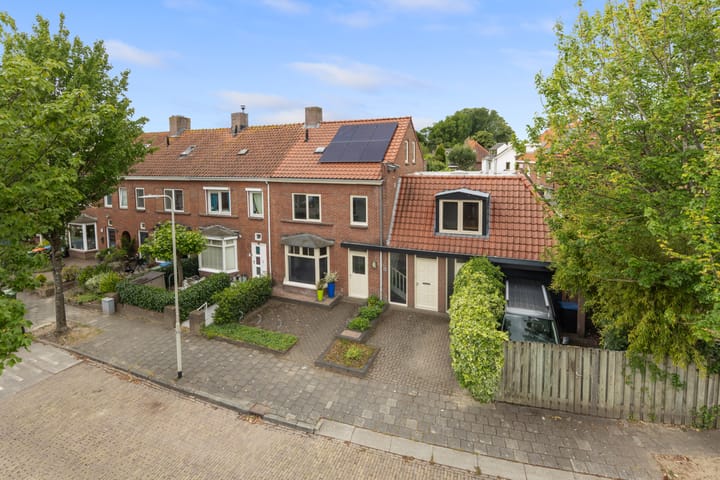 Abel Tasmanstraat 2a in Roosendaal