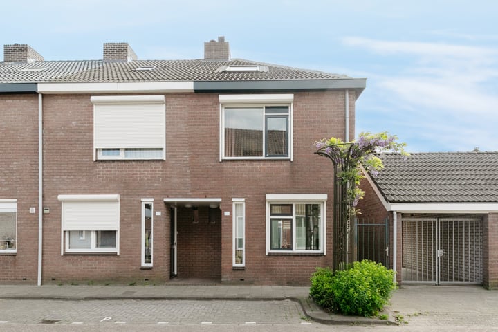 Foto van woning Abraham Kuijperstraat 60, Tilburg