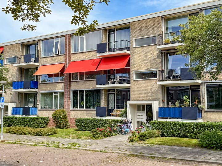 Abraham Kuyperlaan 28 in Groningen
