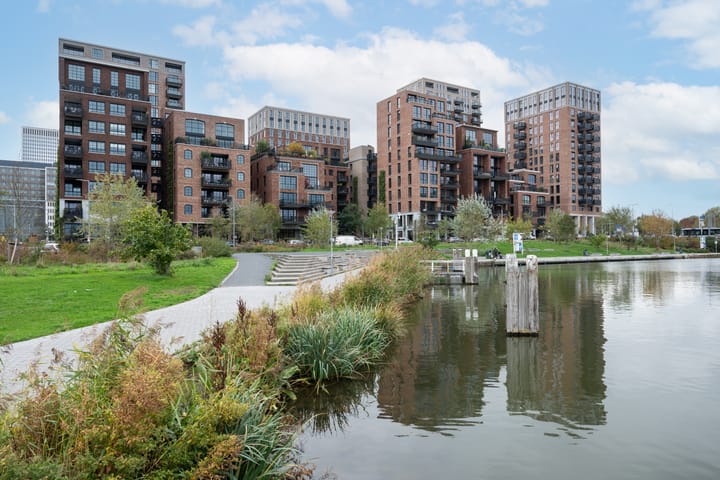 Abraham Tuschinskistraat 84 in Rotterdam