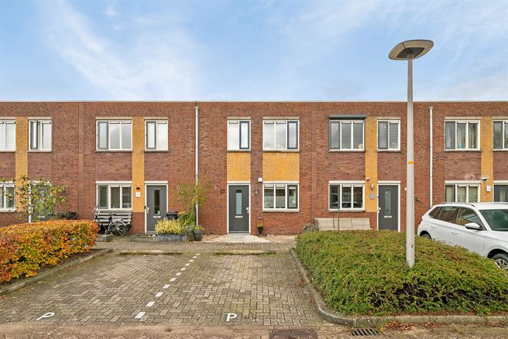 Abraham van Lindenstraat 13 in Voorhout