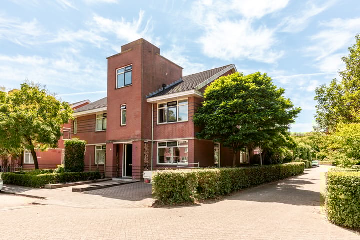Photo of property Abrikozenhof 27, Almere