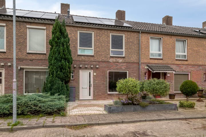 Abtstraat 3 in Veldhoven