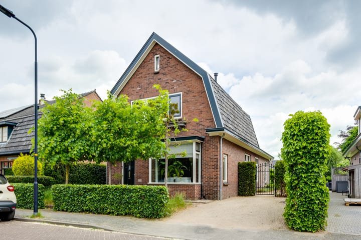 Acacialaan 13 in Doetinchem Foto