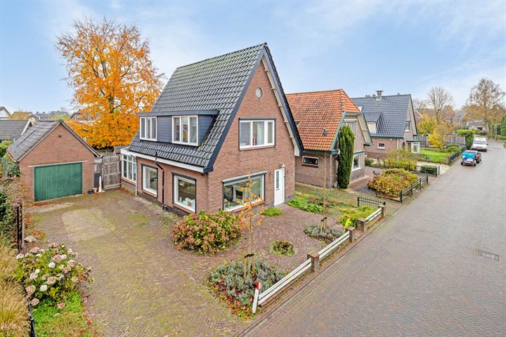 Acacialaan 21 in Heerde