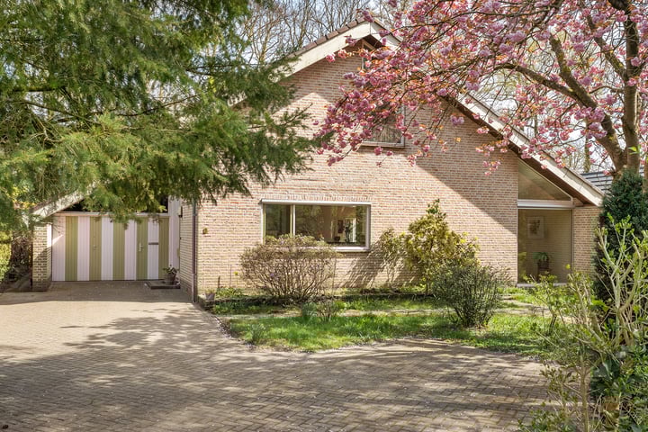 Photo of property Acacialaan 8, Dalfsen