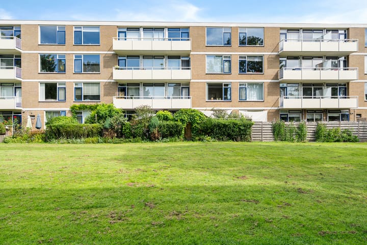 Acaciastraat 21 in Alphen aan den Rijn