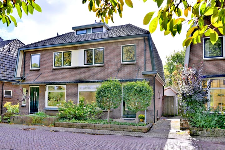 Achter de Hoven 31 in Deventer