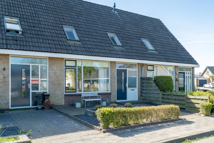 Achter de Hoven 4 in Holwert