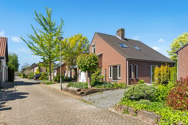 Achter de Kruiskapel 16 in Grevenbicht