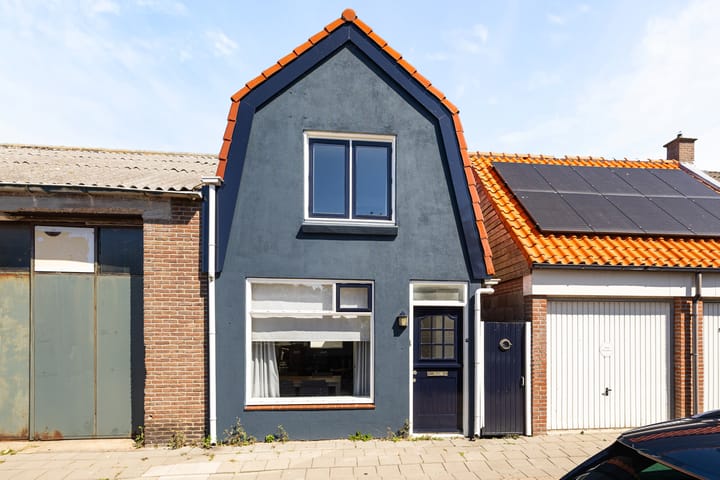 Photo of property Achterbinnenhaven 63, Den Helder