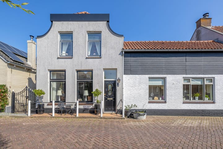 Achterdijk 7 in Stad aan 't Haringvliet Foto