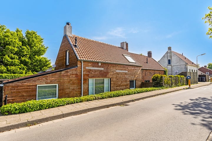 Achtereindstraat 38 in Graauw