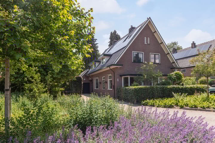 Achterlandseweg 1 in Apeldoorn