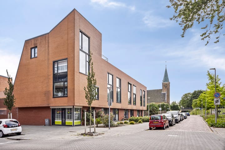 Achterweg 2A in Hoogvliet Rotterdam foto