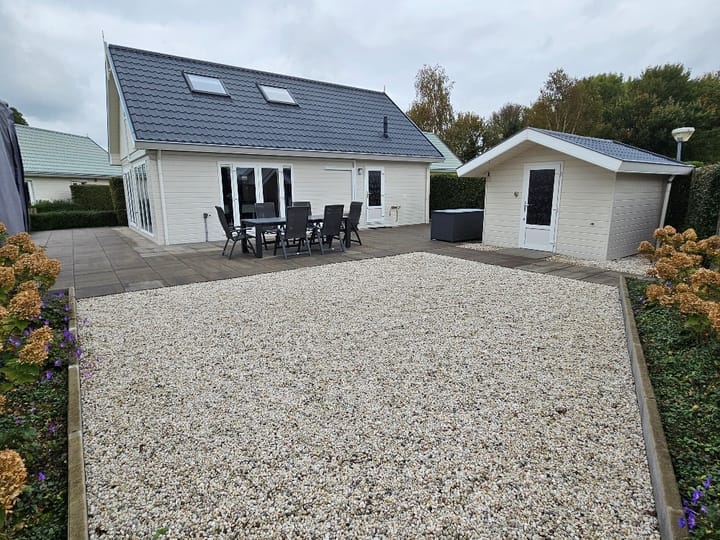 Achterzeedijk 1a-42 in Barendrecht