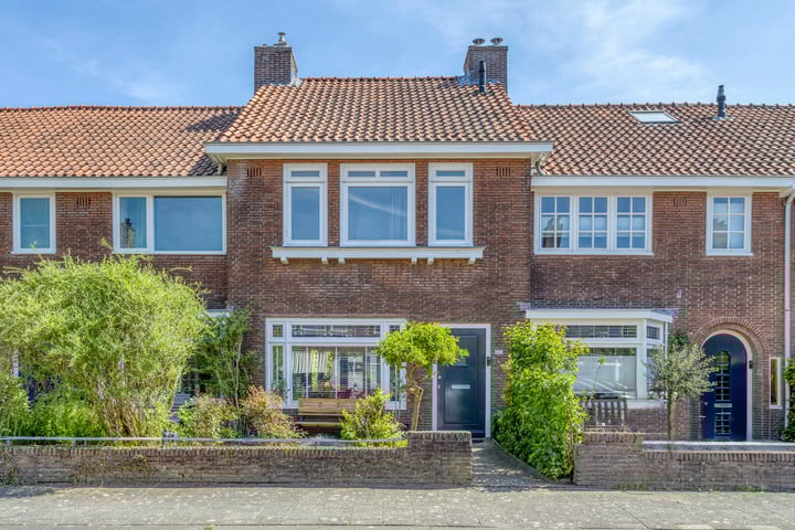 Photo of property Ackersdijckstraat 37, 's-Hertogenbosch