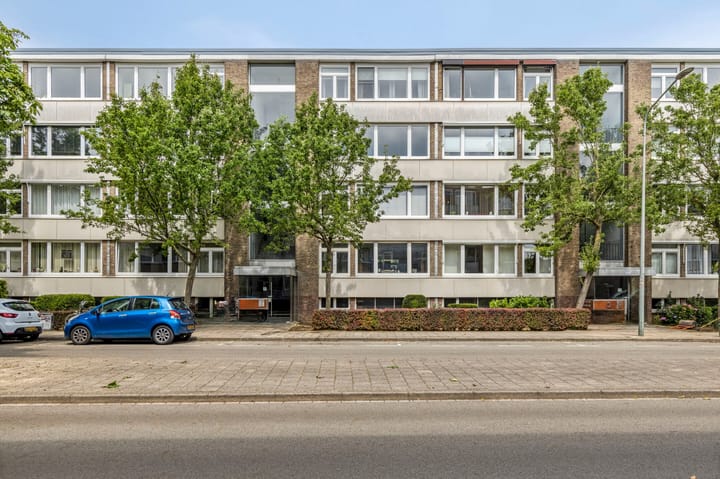 Adelbert van Scharnlaan E 20 in Maastricht