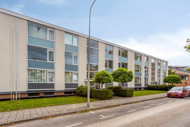 Photo of property Adelbert van Scharnlaan S 24, Maastricht