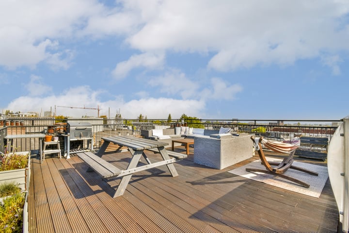Admiraal De Ruijterweg 237-4 in Amsterdam