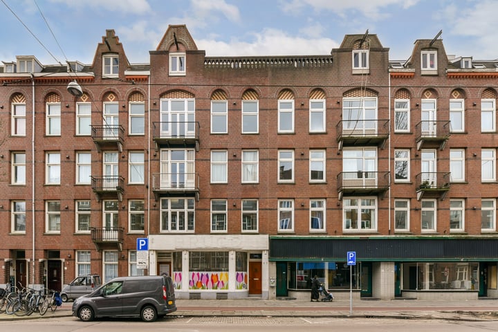 Admiraal De Ruijterweg 57-3B in Amsterdam