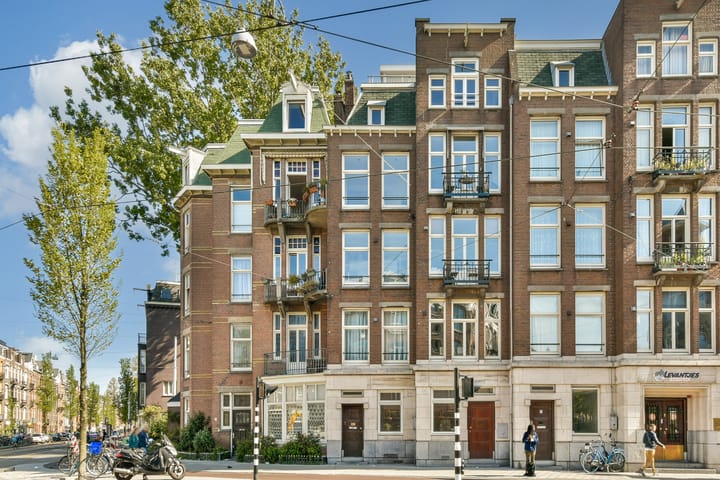 Admiraal De Ruijterweg 86-3 in Amsterdam